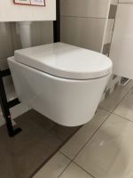Esvit eleganc konzolna wc solja