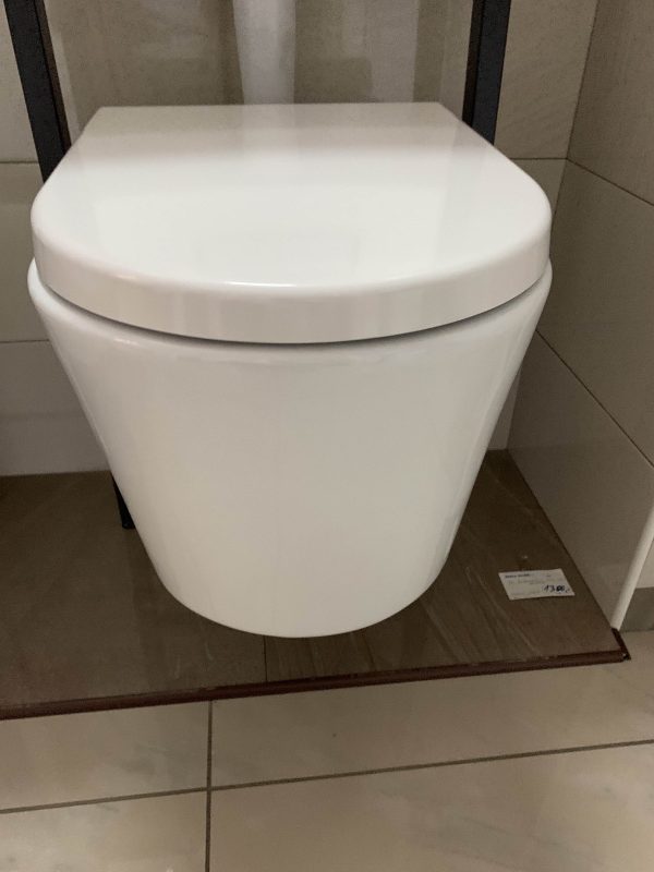 Esvit eleganc konzolna wc solja