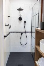 tus kada Geberit Sestra Grafit